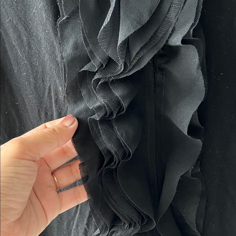Grace Black Ruffle Tank Top - Picture 3 of 5
